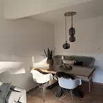 Apartment Q80